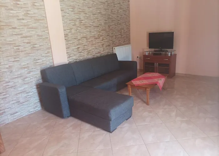 Anna Apartments